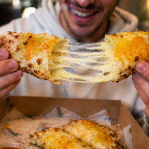 CHEESY BOX 4 x Cheesy